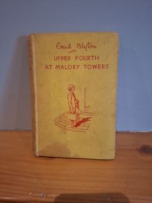 Malory Towers book