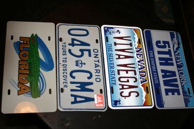 Various States, License Plate, 25 each AMERICAN  LICENSE PLATE