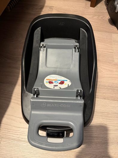 Maxi-cosi Infant car seat ISO-fix base