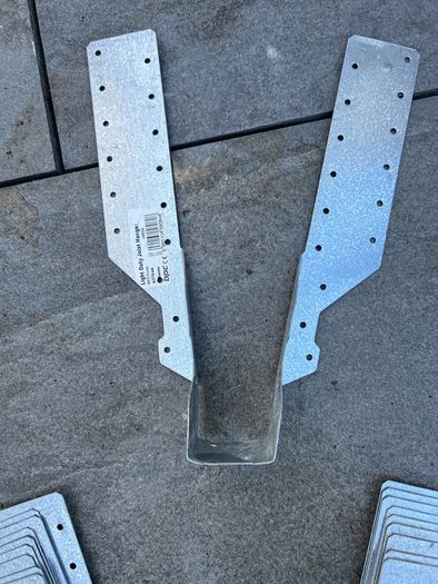Joist hangers X10