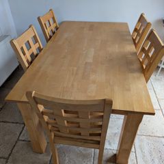 Table and 5 Chairs