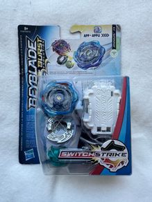 Hasbro Beyblade Burst Evolution Switch Strike Jinnius J3 Brand New Unopened damaged box Please look at the pictures