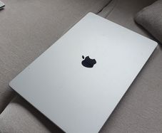 Apple MacBook Pro M4 - Silver