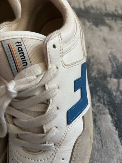 Flamingo life retro sneakers UK 4