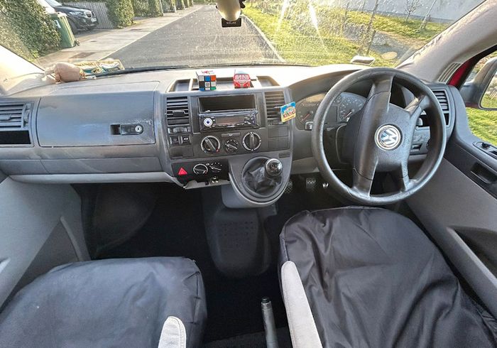 Deposit Taken:Volkswagen T5 1.9 Camper / Shuttle