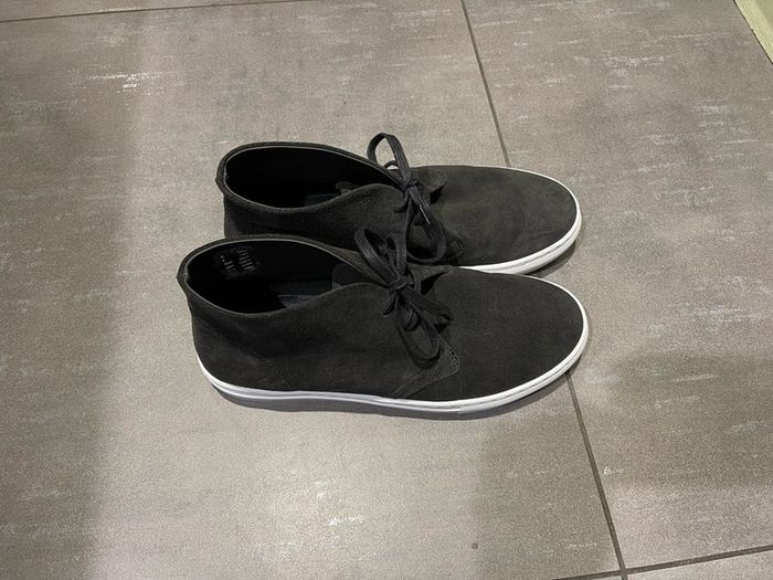 COS. UK -8, EU-42 Suede High-Top Sneakers  HUGO BOSS Lacoste Tommy Hilfiger trainers boots Ecco The North Face