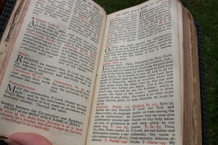 Antique Prayers and Missals
