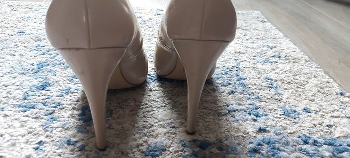 Aldo nude high heels, very good condition