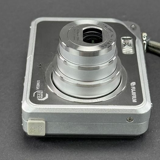 Fujifilm FinePix V10 Gun Metallic 5.1 MP Digital Camera