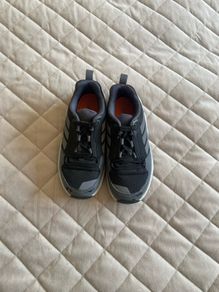 adidas Terrex boys trainers size UK12