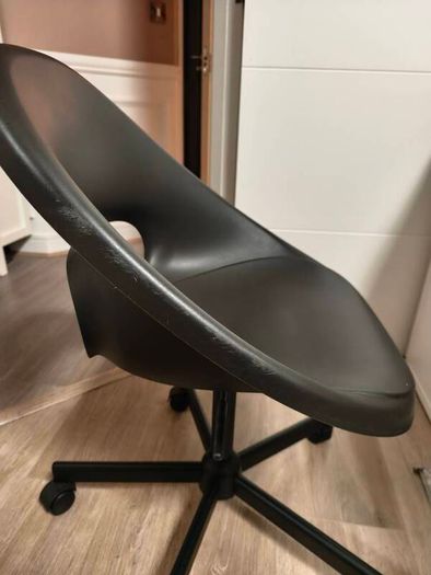 Plastic Swivel Chair - Ikea ELDBERGET