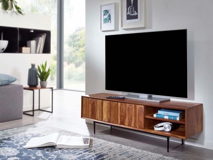 Elegant Sheesham TV Cabinet 123cm Wooden TV Stand.