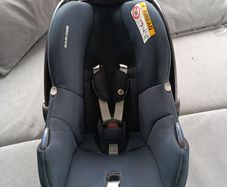 Infant car seat