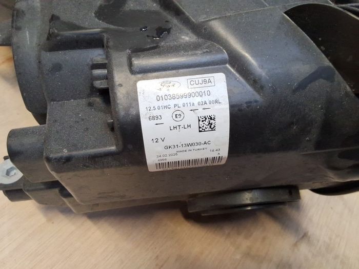 Ford transit mk8 2014-23 passenger headlight