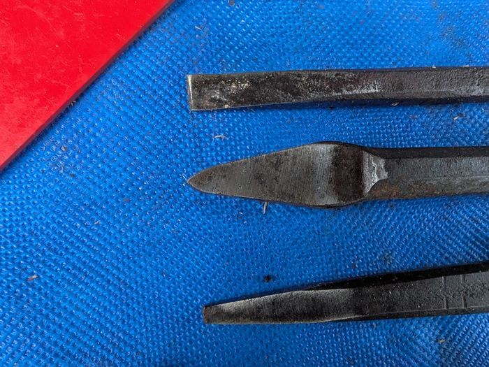 5 Metal Chisels / Punches