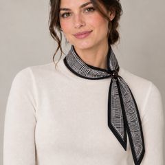 Black and white patterned neck scarf
