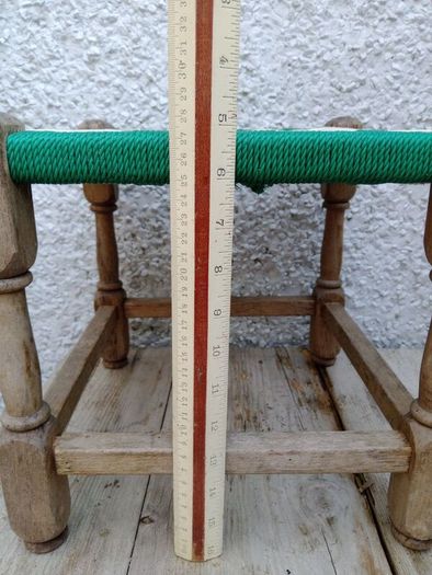 Sugan stool, Irish wooden stool