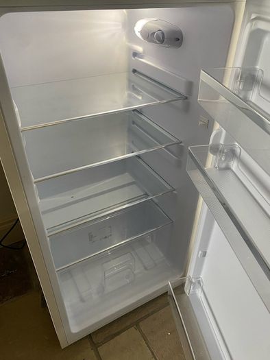 Fridge freezer - great condition