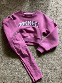 girls clothes