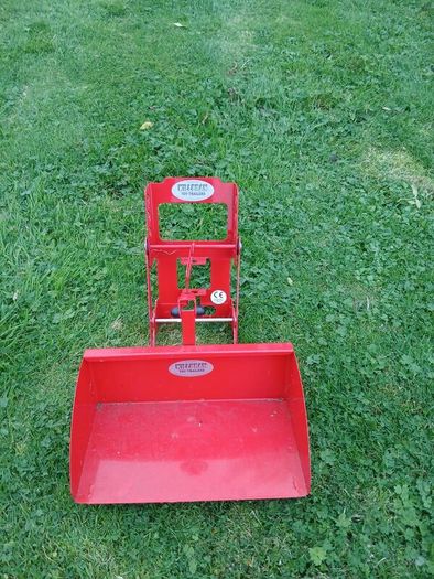 Kids pedal tractor and accessories