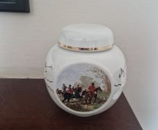 collectable tea caddy