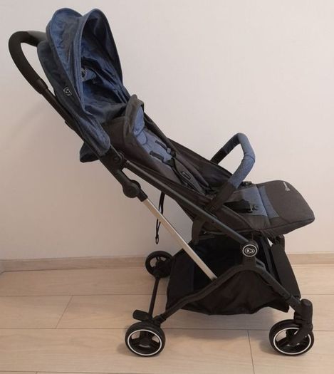 compact stroller