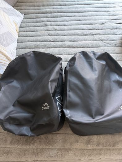 2 bags for bikes waterproof