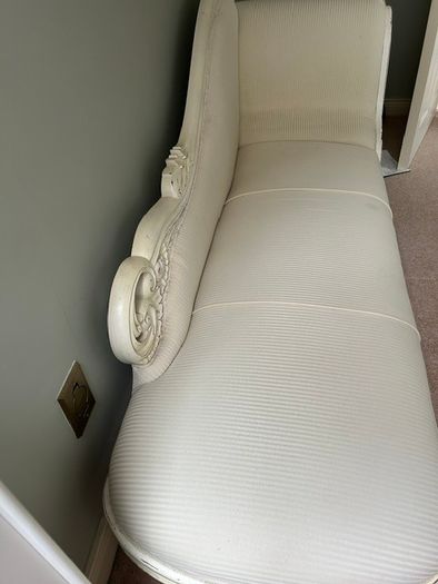 Chaise Lounge