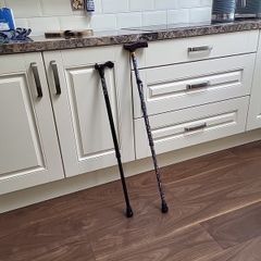 Walking sticks telescopic 10e each