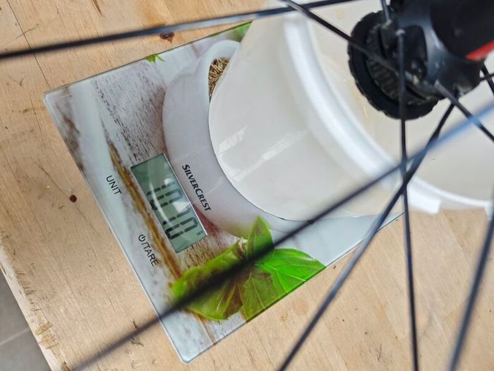 Elite carbon wheelset  DT Swiss 240 hub Schwalbe One