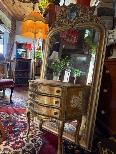Stunning Louis Philippe Gilded Mirror