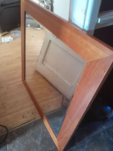 bevelled mirror