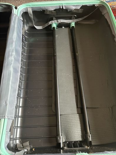 Luggage suitcase XL expandable