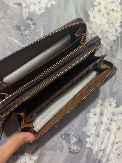 Brand new women purse/wallet