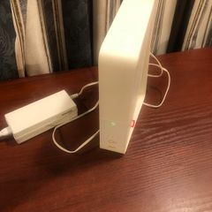 broadband modem/router (internet gateway)