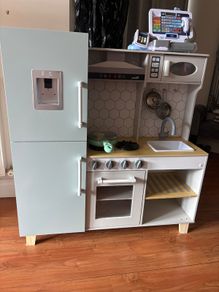 Kids kitchen smyths