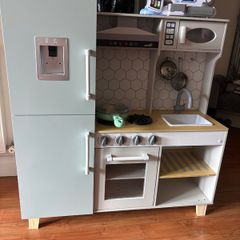 Kids kitchen smyths