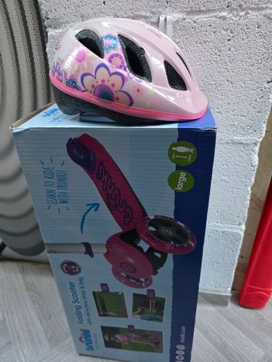 Trunki Folding Scooter Large Excellent Condition