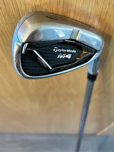 Taylormade M4 9 iron Reg Flex