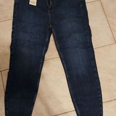 Bnwt 18s high skinny rise river island were 55euro
