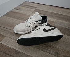Air Jordan 1 Low Premium Beige