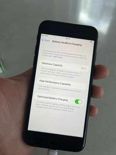 iPhone 8 64GB