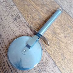 Pizza Cutter