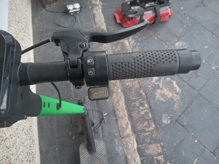 Loco electric scooter