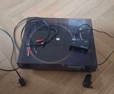 One Numark TT 1700 - Blue - Belt Drive
