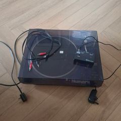 One Numark TT 1700 - Blue - Belt Drive