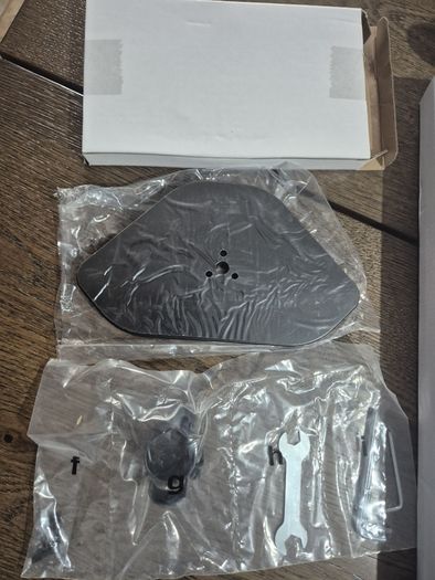 Suptek Adjustable PC Monitor Stand Free-Standing VESA Fits 13"-27"