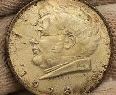 Austria 1928 Silver 2 Shillings Beautiful Uncirculated Toned Franz Schubert
