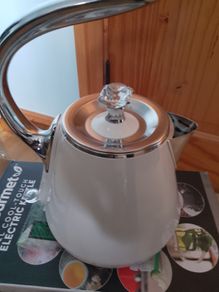 Brand New Elite Gourmet EKT-1203W Stainless Steel Premium Kettle