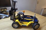 LEGO 42079 Technic Heavy Duty Forklift